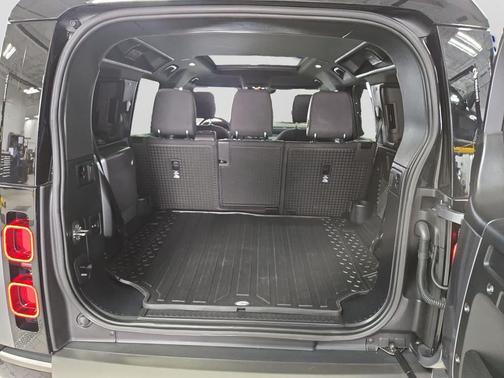 Eiger Gray 2022 Land Rover Defender 110 X-Dynamic SE