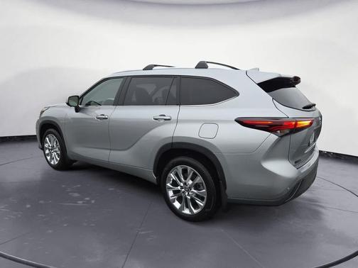2024 Toyota Highlander Limited