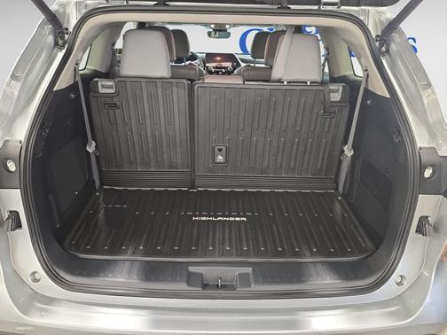 2024 Toyota Highlander Limited