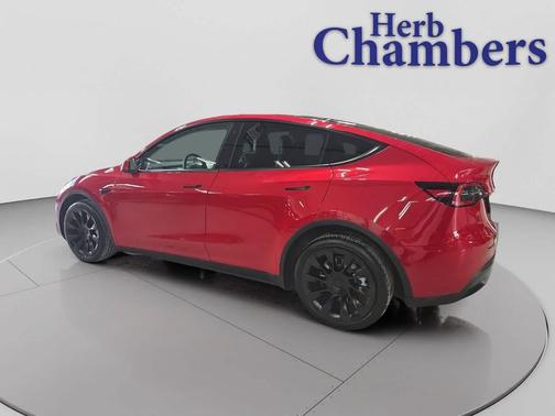 2022 Tesla Model Y Long Range Dual Motor All-Wheel Drive