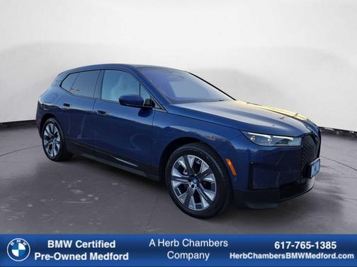 2025 BMW iX xDrive50