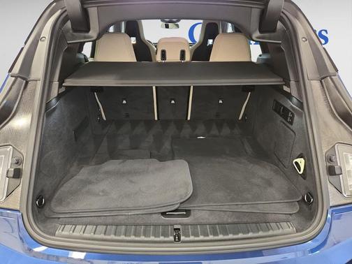 2025 BMW iX xDrive50