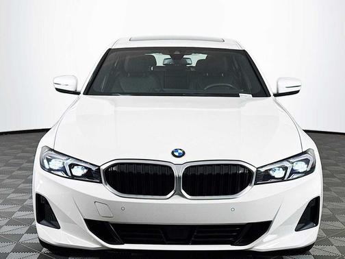 2025 BMW 330 xDrive
