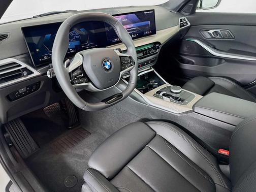 2025 BMW 330 xDrive