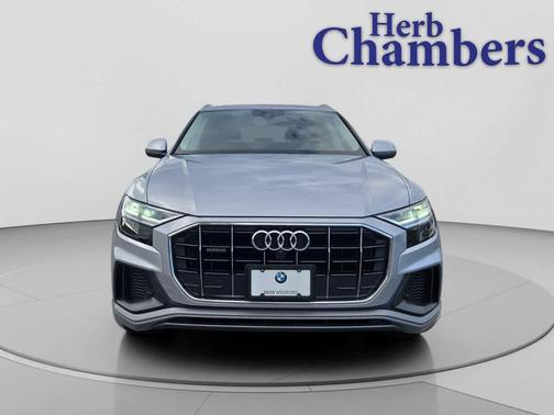 2020 Audi Q8 55 Premium Plus