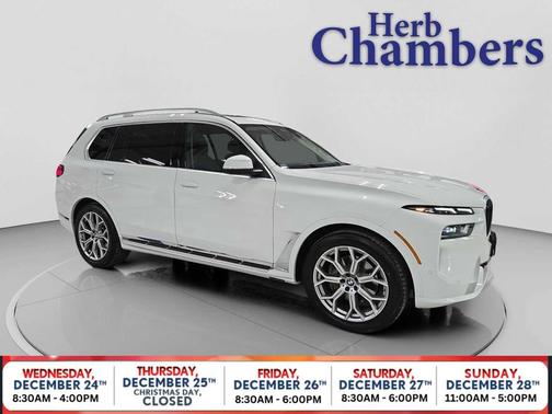 2025 BMW X7 xDrive40i