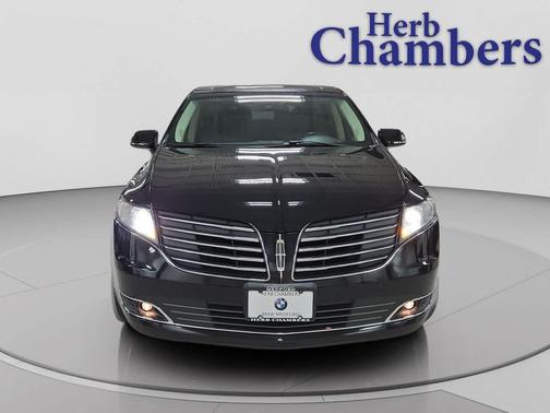 2019 Lincoln MKT Standard