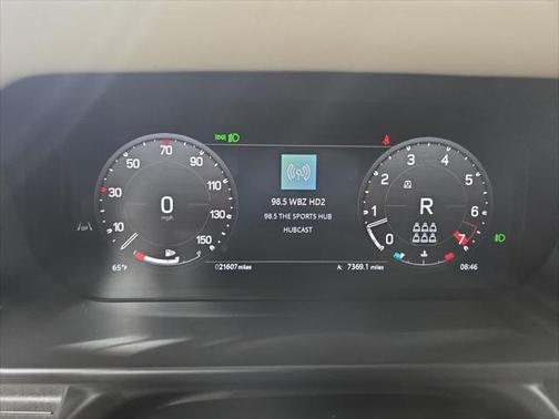 2024 Land Rover Defender 130 P400 X-Dynamic SE