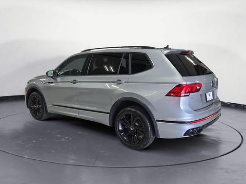 2023 Volkswagen Tiguan 2.0T SE R-Line Black 4MOTION