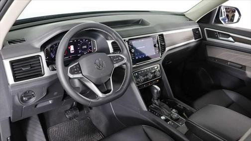 2023 Volkswagen Atlas 3.6L SE w/Technology