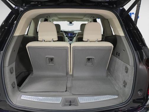 2022 Cadillac XT6 Premium Luxury AWD