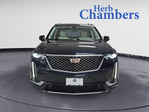2022 Cadillac XT6 Premium Luxury AWD