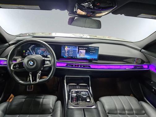 2024 BMW 740 i xDrive