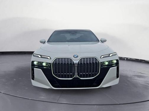 2024 BMW 740 i xDrive