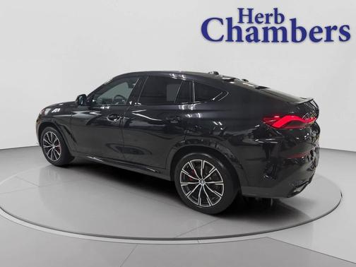2024 BMW X6 xDrive40i