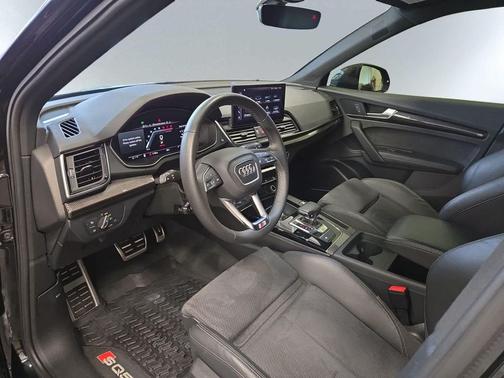 2023 Audi SQ5 3.0T Premium