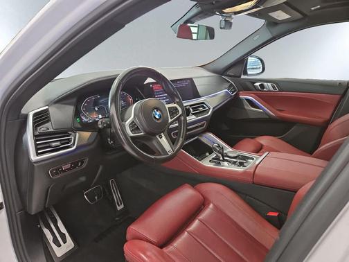 2021 BMW X6 xDrive40i