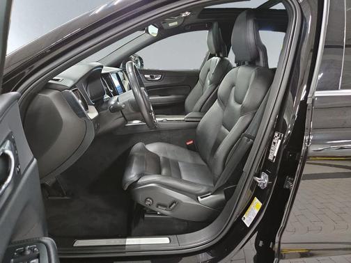 2018 Volvo XC60 T5 Inscription
