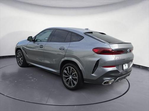2025 BMW X6 xDrive40i