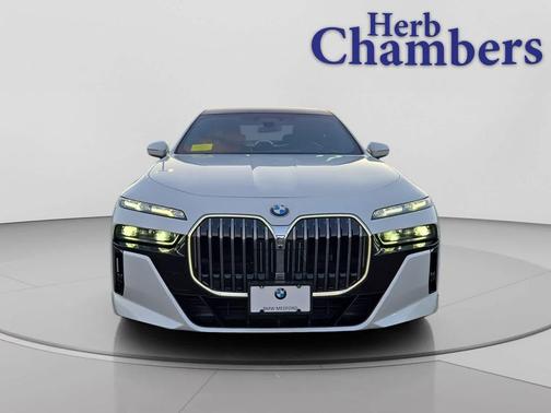 2023 BMW 760 i xDrive