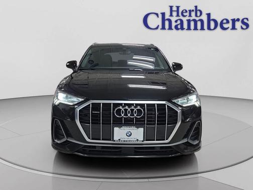 2022 Audi Q3 45 S line Premium Plus