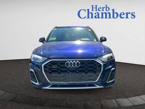 2022 Audi Q5 45 S line Premium Plus