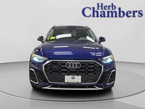 2022 Audi Q5 45 S line Premium Plus