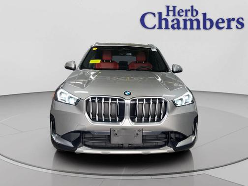 Space Silver 2025 BMW X1 xDrive28i