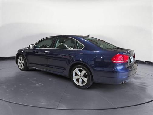 2013 Volkswagen Passat 2.5 SE