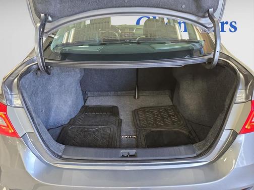 2019 Nissan Sentra SR