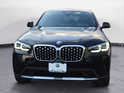 2022 BMW X4 xDrive30i