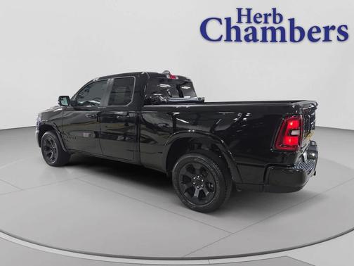 Diamond Black Crystal Pearlcoat 2025 RAM 1500 Big Horn/Lone Star