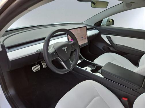 2020 Tesla Model 3 Performance