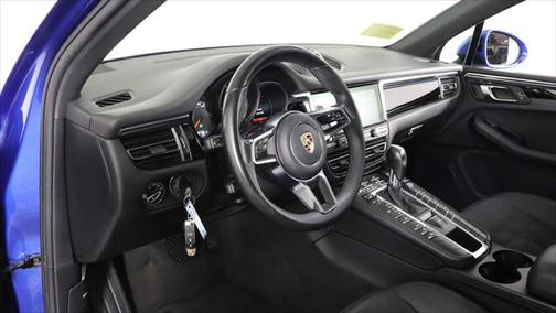 2020 Porsche Macan Base