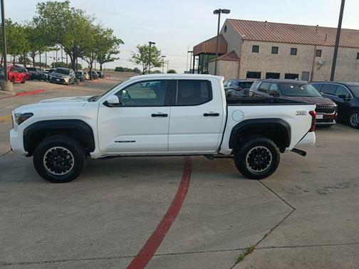 2025 Toyota Tacoma TRD Off-Road