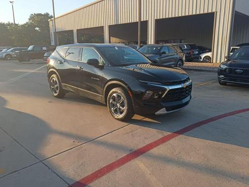 Black 2025 Chevrolet Blazer 2LT