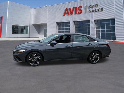 Ecotronic Gray 2025 Hyundai ELANTRA SEL