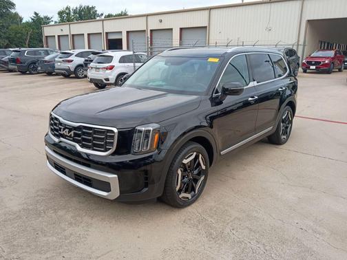 Ebony Black 2025 Kia Telluride S