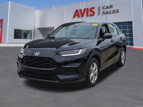 Crystal Black Pearl 2025 Honda HR-V LX