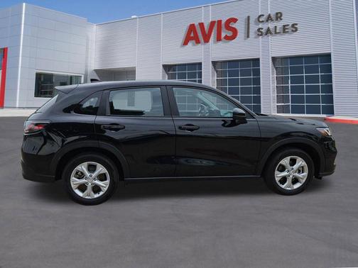 Crystal Black Pearl 2025 Honda HR-V LX