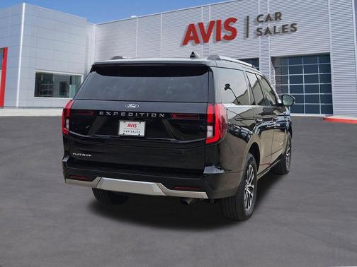 Agate Black Metallic 2025 Ford Expedition Platinum