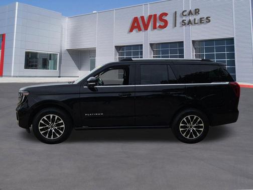Agate Black Metallic 2025 Ford Expedition Platinum