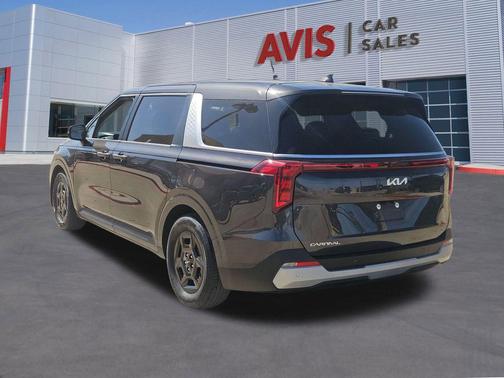 2025 Kia Carnival LXS