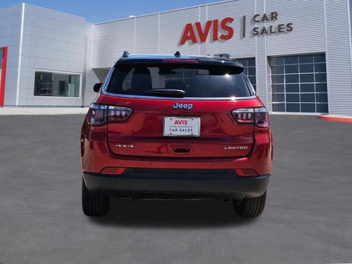Red Hot Pearlcoat 2025 Jeep Compass Limited