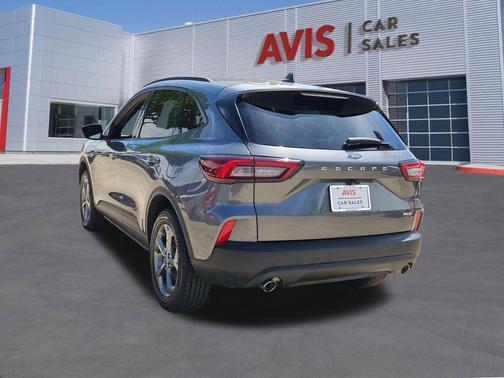Carbonized Gray Metallic 2025 Ford Escape ST-Line