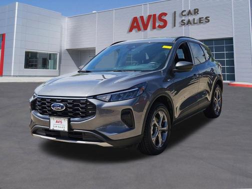 Carbonized Gray Metallic 2025 Ford Escape ST-Line