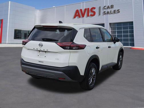 2023 Nissan Rogue S