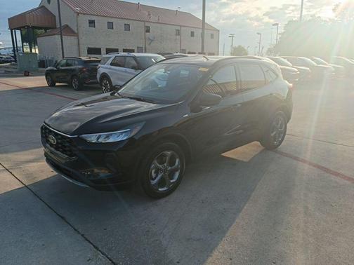 Black Metallic 2025 Ford Escape ST-Line