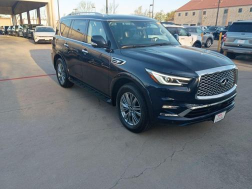 2024 INFINITI QX80 Luxe