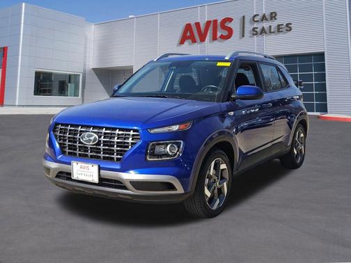 2025 Hyundai VENUE SEL